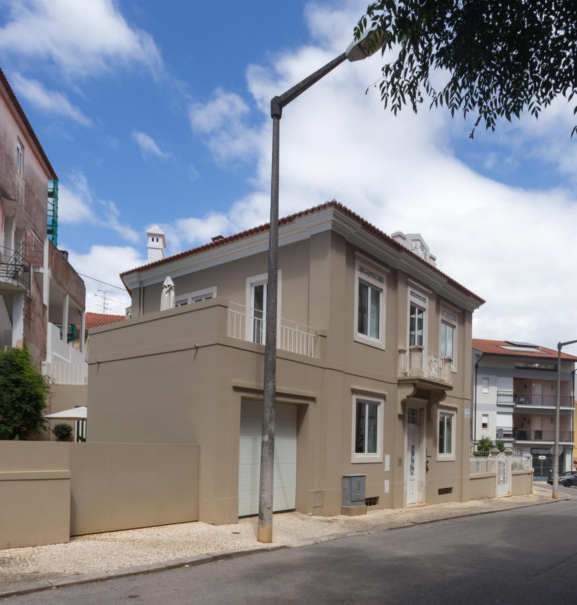 Vila Julieta Guesthouse Коимбра Экстерьер фото